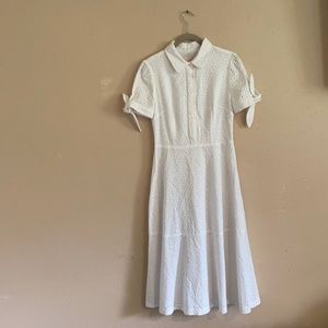 Gal Meets Glam White Eyelet Midi Dress (4)